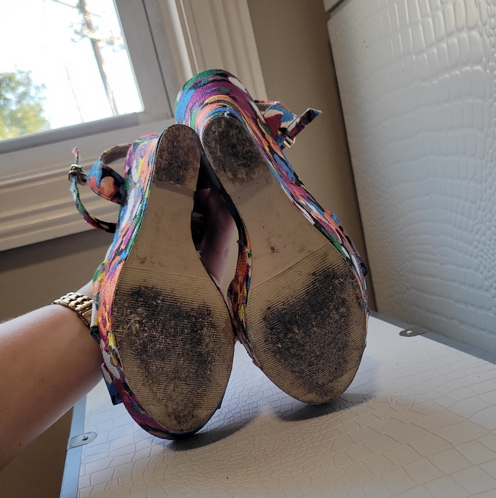Colorful Wedges - Picture 7 of 7